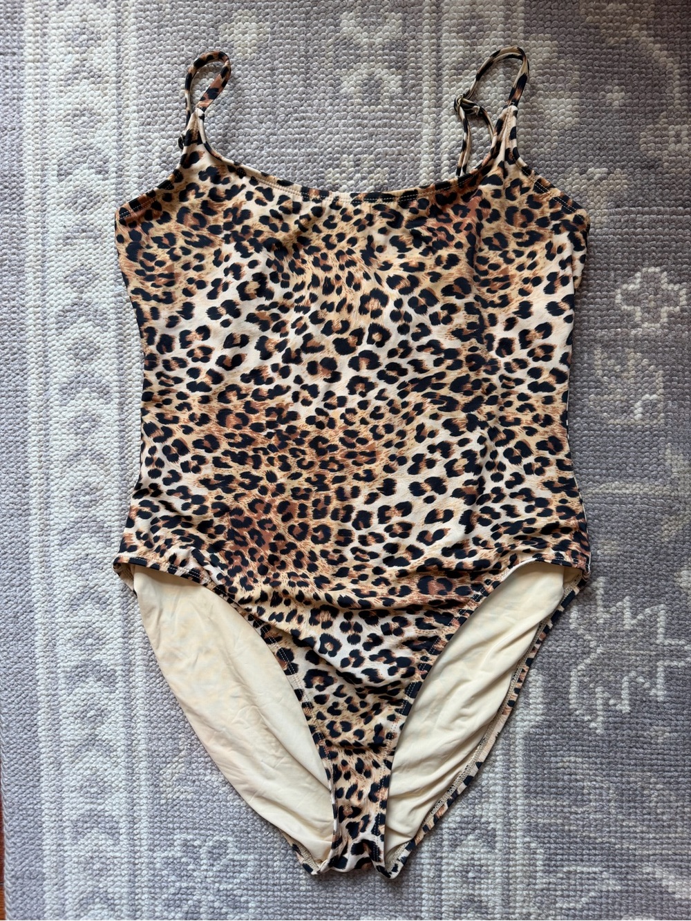Like New Andie Leopard Print One-Piece Swimsuit | Limited edition - Picture 4 of 6